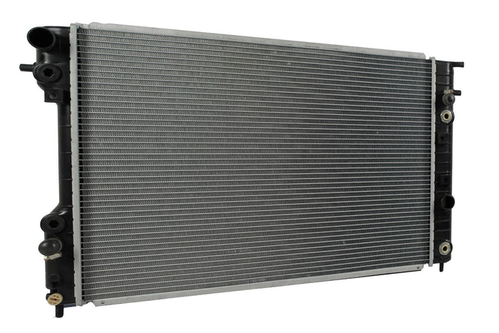 Radiador Automotriz Cadillac  Catera  T/A 00-01 26mm Tubo Soldado