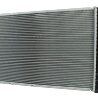 Radiador Automotriz BMW  320 i 323C i,325C i,325X i,328C i,330X i, Z4  T/EXT 01-05 26mm y 32mm Tubo Soldado