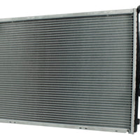 Radiador Automotriz BMW  320 i 323C i,325C i,325X i,328C i,330X i, Z4  T/EXT 01-05 26mm y 32mm Tubo Soldado