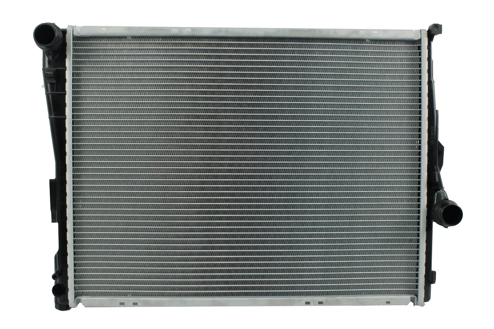Radiador Automotriz BMW  320 i 323C i,325C i,325X i,328C i,330X i, Z4  T/EXT 01-05 26mm y 32mm Tubo Soldado