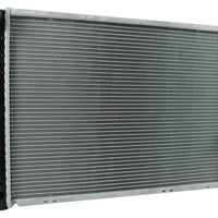 Radiador Automotriz BMW  320 i 323C i,325C i,325X i,328C i,330X i, Z4  T/EXT 01-05 26mm y 32mm Tubo Soldado