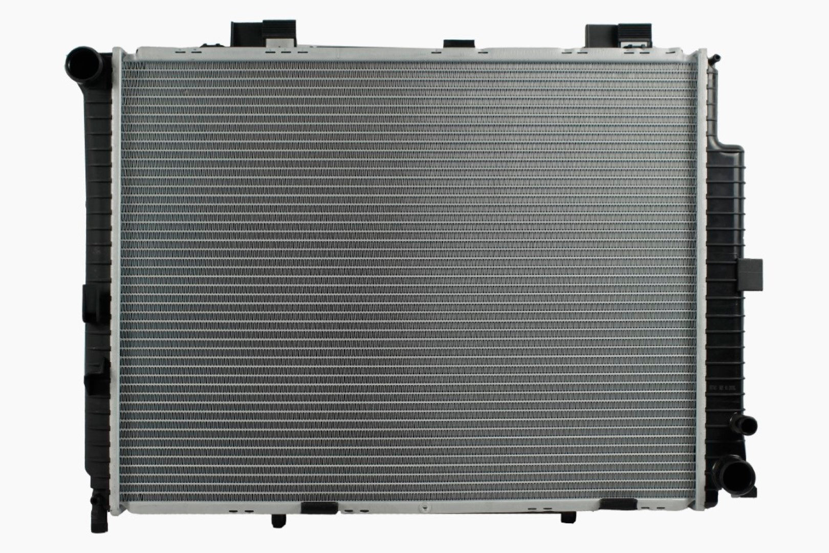 Radiador Automotriz Mercedes Benz E430 Base, 4Matic T/M 98-02 42mm Tubo Soldado