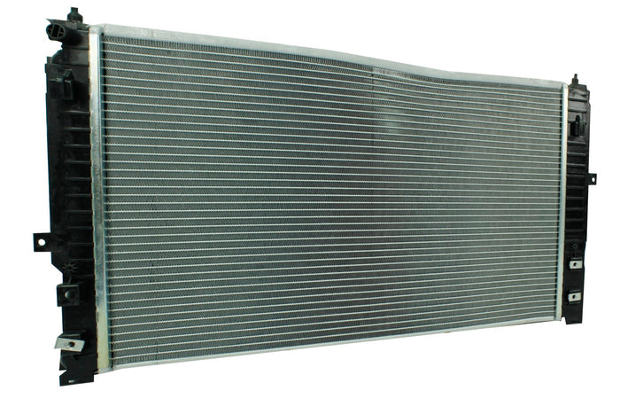 Radiador Automotriz Audi Volkswagen A6 A4, Passat T/A 96-04 32mm Tubo Soldado