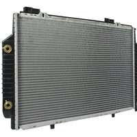 Radiador Automotriz Chrysler Mercedes Benz Crossfire C43, CLK430, CLK55, SLK52,SLK320 T/A 04-08 32mm Tubo Soldado