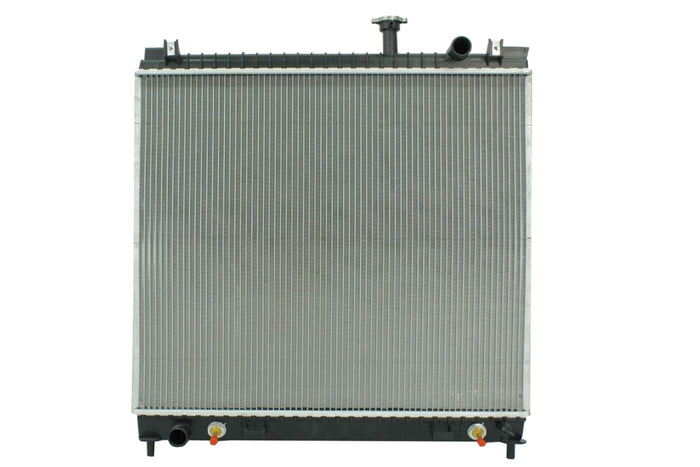 Radiador Automotriz Nissan  Armada Titan, Pathfinder, IN QX56 T/A 04-15 26mm Tubo Soldado