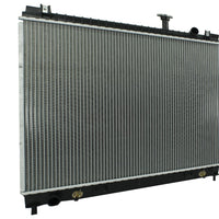 Radiador Automotriz Nissan  Armada Titan, Pathfinder, IN QX56 T/A 04-15 32mm Tubo Soldado