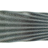 Radiador Automotriz Ford  Focus C-Max MZ 3 GS, GT, GX, VO C30 T/M 03-09 26mm Tubo Soldado