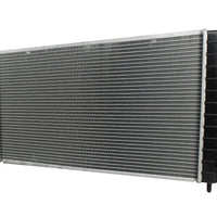 Radiador Automotriz GM Pontiac  Saturn Malibu G6,Aura XE T/A 04-09 22mm Tubo Soldado