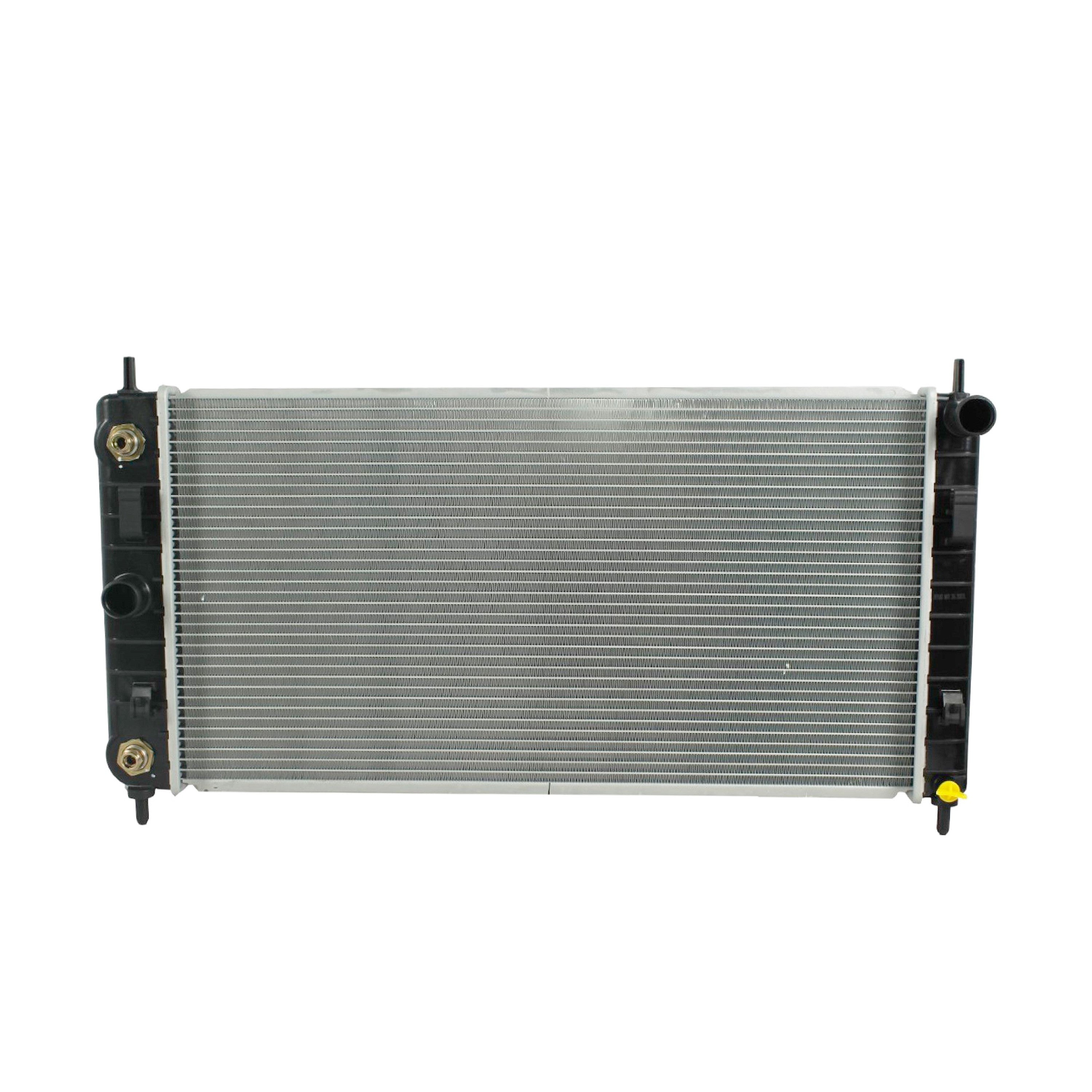 Radiador Automotriz GM  Malibu base Classic, LS, LS, LT T/A 04-08 16mm Tubo Soldado