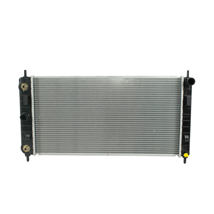 Radiador Automotriz GM  Malibu base Classic, LS, LS, LT T/A 04-08 16mm Tubo Soldado