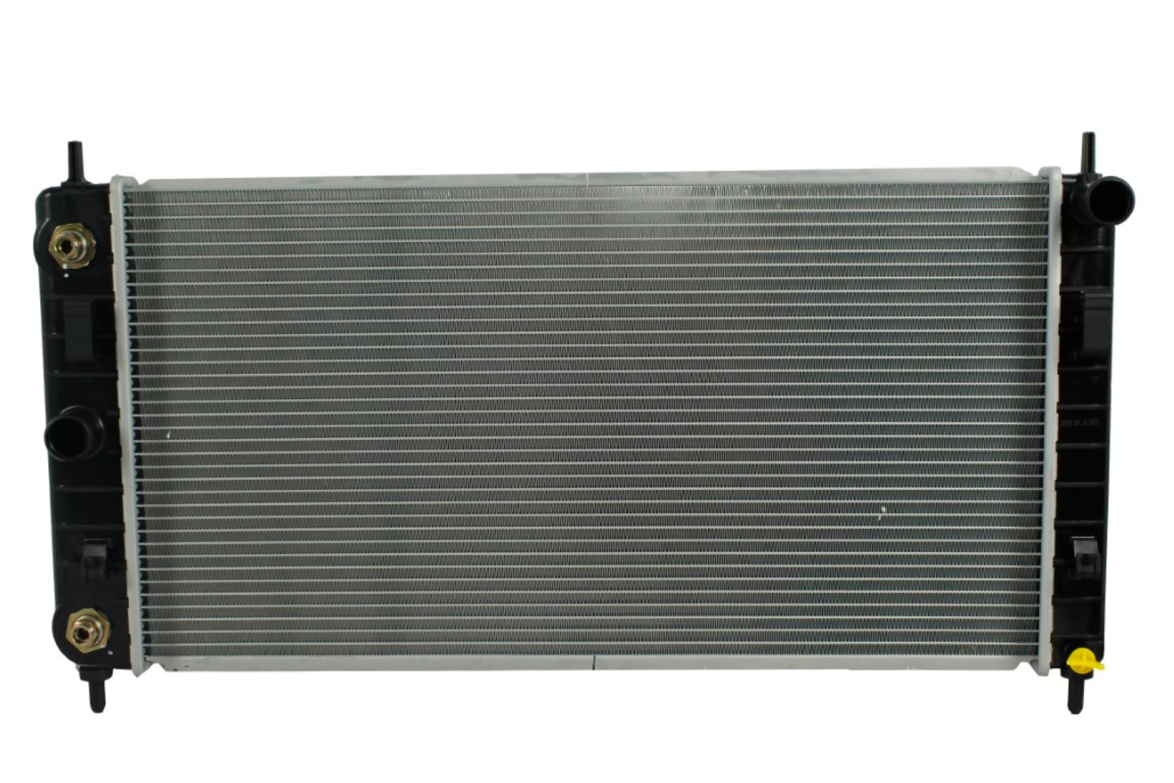 Radiador Automotriz GM  Malibu base Classic, LS, LS, LT T/A 04-08 16mm Tubo Soldado