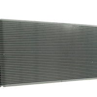 Radiador Automotriz GM  Malibu base Classic, LS, LS, LT T/A 04-08 16mm Tubo Soldado
