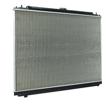 Radiador Automotriz Nissan Suzuki Pathfinder Xterra, Equator T/A 05-15 32mm Tubo Soldado