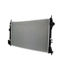 Radiador Automotriz Saab  Aero 9 - 3, Linear, Turbo T/A 03-11 32mm Tubo Soldado