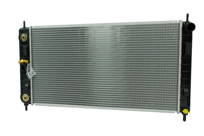 Radiador Automotriz GM Pontiac, Saturn Malibu Classic LS,LT, Hybrid, G6, Aura T/A 06-12 26mm Tubo Soldado