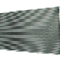 Radiador Automotriz Land Rover Freelander S, SE, HSE, SE3 T/M 02-06 32mm Tubo Soldado