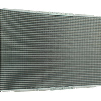 Radiador Automotriz GM Pontiac, Suzuki Aveo Base, LS, LT, G3, Swift T/M 04-08 16mm Tubo Soldado