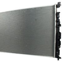 Radiador Automotriz Mercedes Benz R500 ML550, Ml350 T/A 06-11 32mm Tubo Soldado