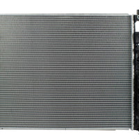 Radiador Automotriz Mercedes Benz  R500 ML350, ML550 T/A 07-15 40mm Tubo Soldado