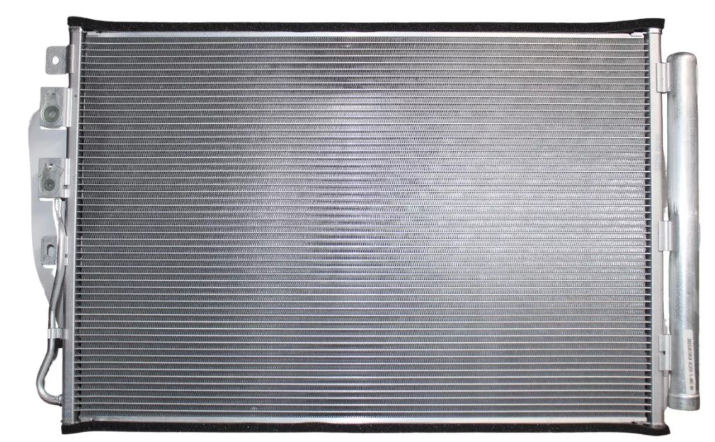 Condensador Automotriz Chevrolet Groove 22-24