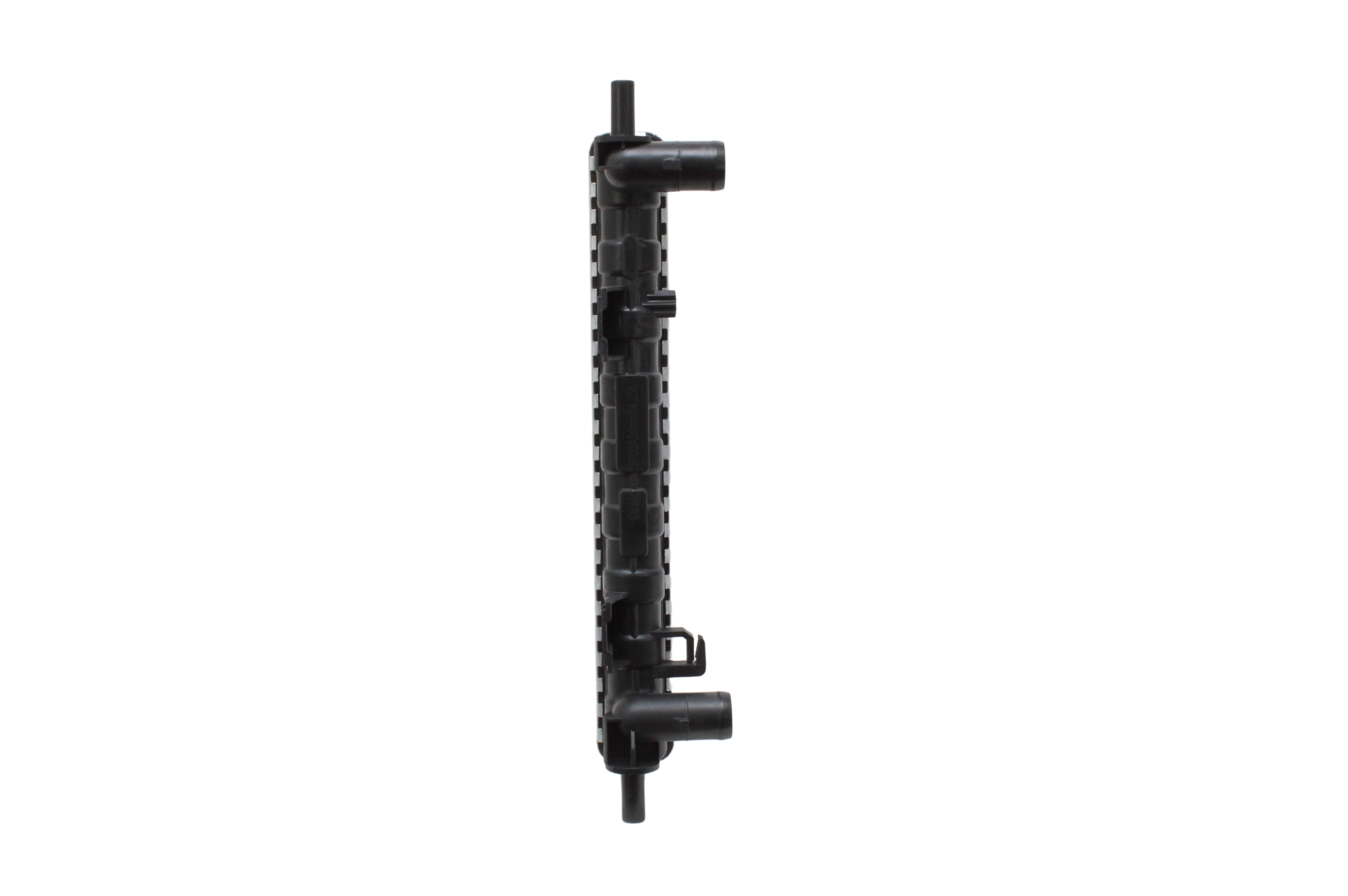 Radiador Automotríz Ford Courier Fiesta 00-04 34mm Aluminio M
