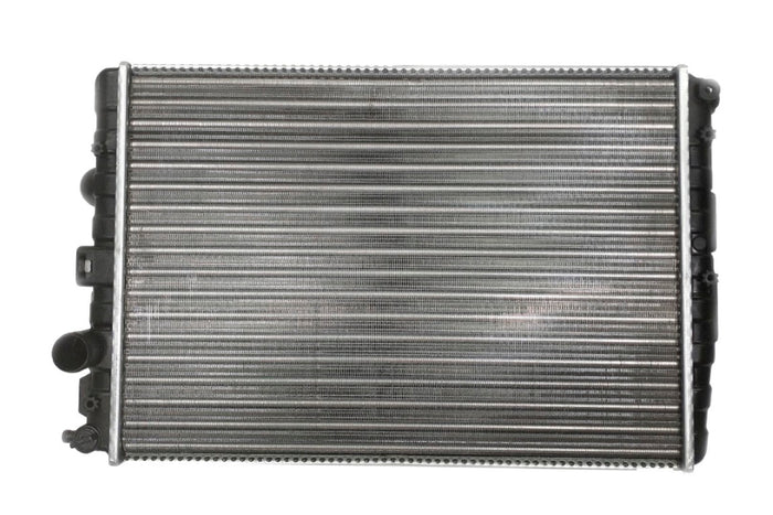 Radiador Automotríz Pointer 97-10 23mm Aluminio M