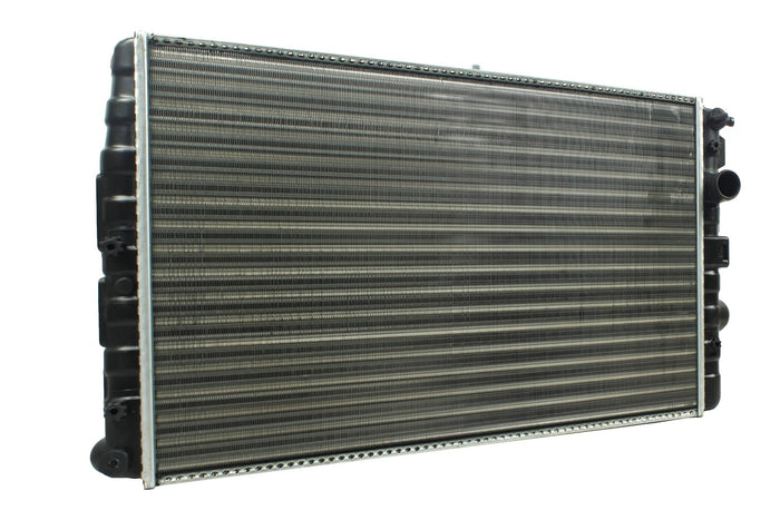 Radiador Automotríz Pointer T/M 97-10 42mm Aluminio M