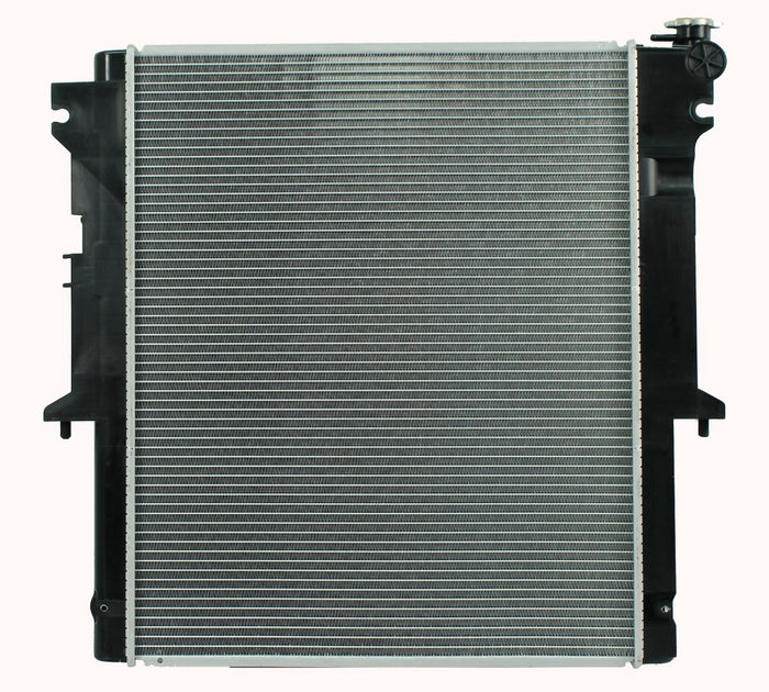 Radiador Automotriz Mitsubishi L200 Pajero Sport, Triton L200 T/A 05-10 26mm Tubo Soldado