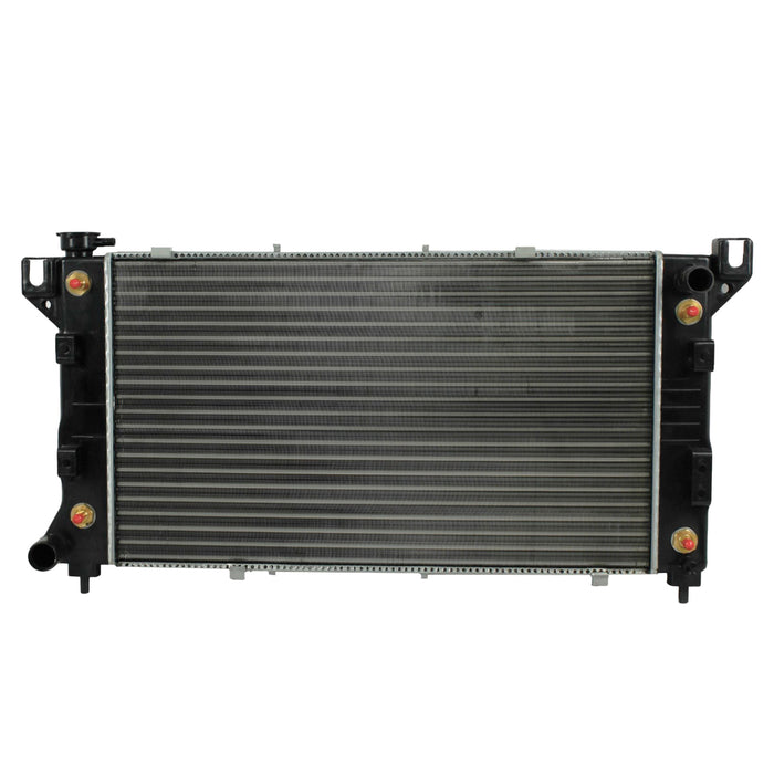 Radiador Automotríz Chrysler Grand Voyager Town & Country Voyager Caravan 96-00 34mm Aluminio M