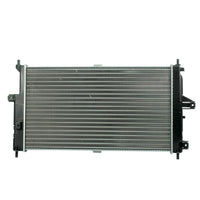 Radiador Automotríz Chrysler Stratus R/T T/A 01-06 34mm Aluminio M
