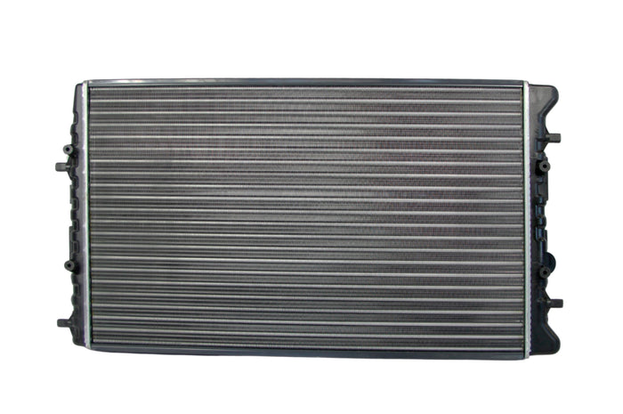 Radiador Automotríz Polo Lupo Ibiza Cordoba T/M 02-07 34mm Aluminio M