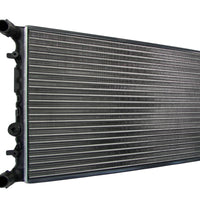 Radiador Automotríz Polo Lupo Ibiza Cordoba T/M 02-07 34mm Aluminio M