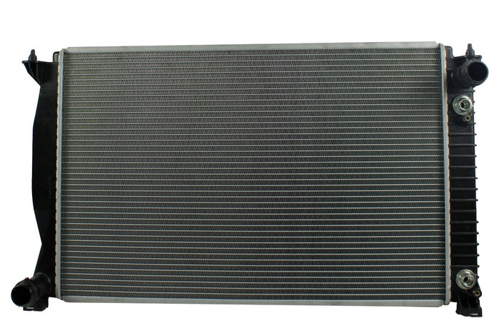 Radiador Automotriz Audi A6 Allroad Quattro, Rs6, Avant T/A 00-05 40mm Tubo Soldado