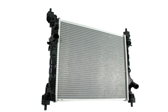 Radiador Automotriz GM Chevrolet Spark  T/M 11-17  Beat 18-19 16mm Tubo Soldado