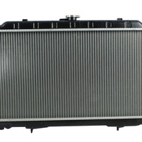 Radiador Automotriz Nissan Almera T/M 00-07 16mm Tubo Soldado
