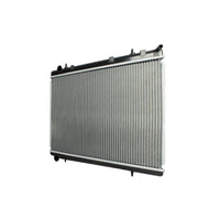 Radiador Automotriz Peugeot 307 T/M 06-07 26mm Tubo Soldado