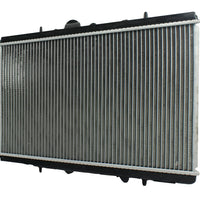 Radiador Automotriz Peugeot  T 2.0 L16 V 406,205 T/M 00-04  26mm Tubo Soldado