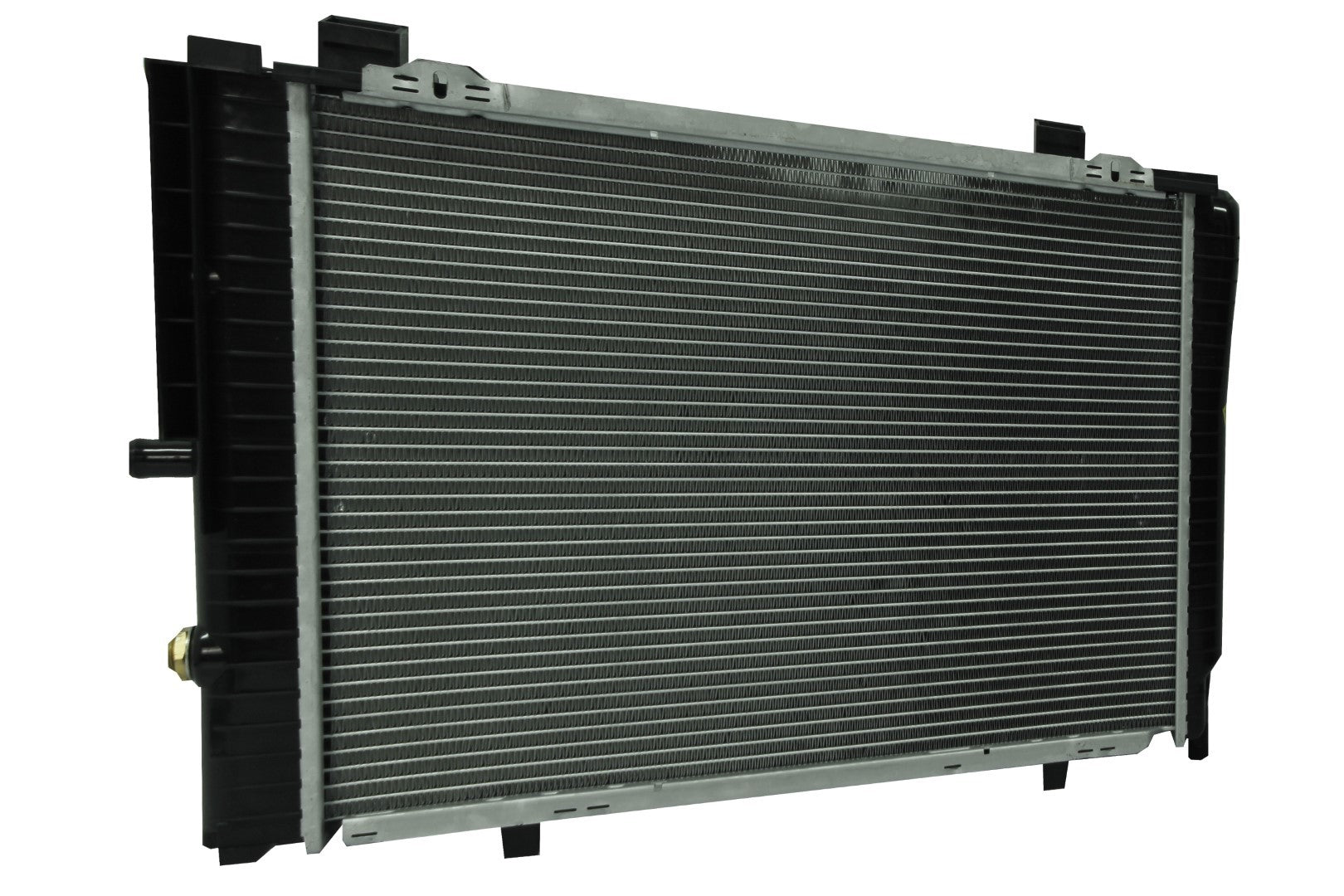 Radiador Automotriz Mercedes Benz C230 C300 Kompressor T/A 97-99 32mm Tubo Soldado