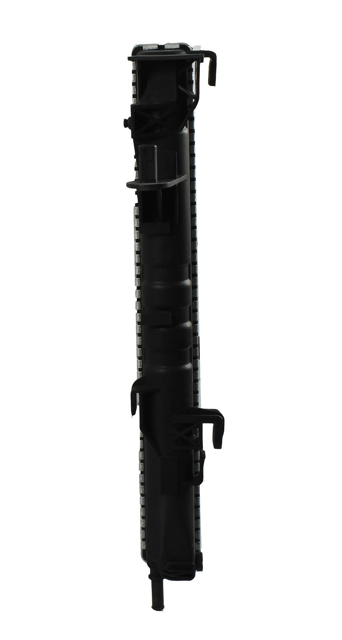 Radiador Automotriz Renault Laguna T/M 01-07 26mm Tubo Soldado