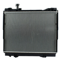 Radiador Automotriz Nissan Cabstar T/A 06-13 42mm Tubo Soldado