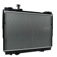 Radiador Automotriz Nissan Cabstar T/A 06-13 42mm Tubo Soldado