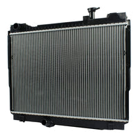 Radiador Automotriz Nissan Cabstar T/A 06-13 42mm Tubo Soldado