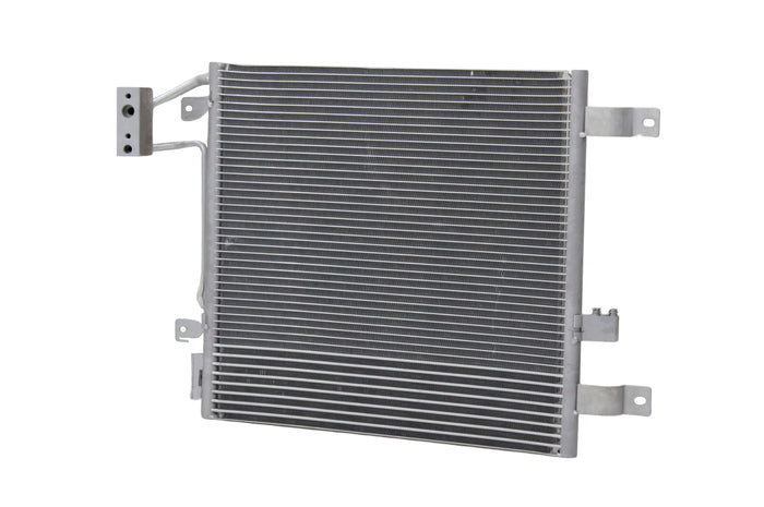 Condensador Automotriz Jeep Wrangler 07-11 C/Enfriador