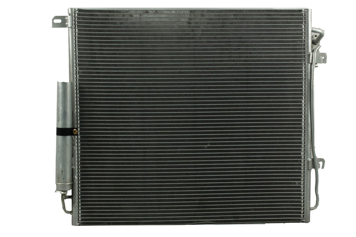 Condensador Automotriz Land Rover LR3 05-09