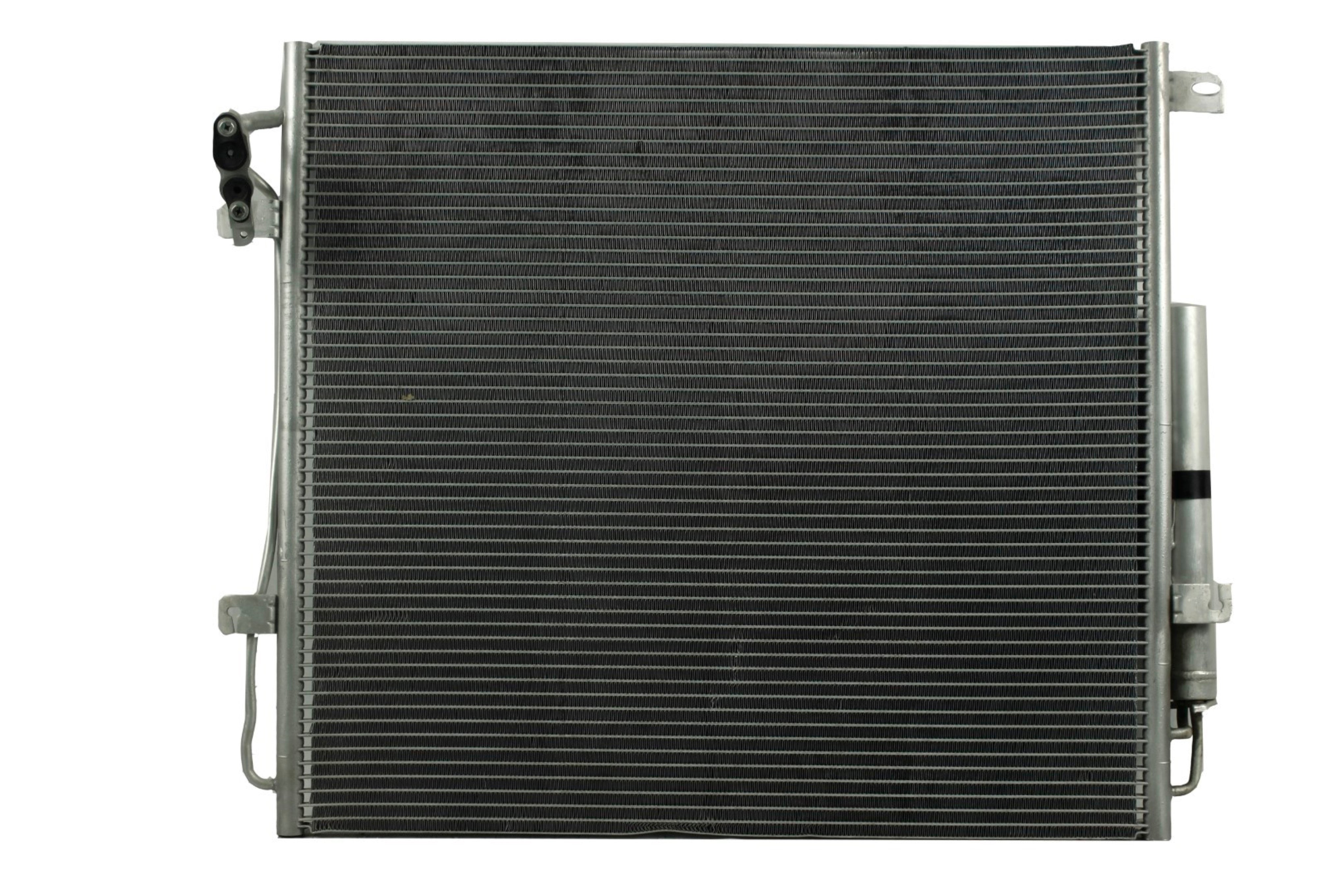 Condensador Automotriz Land Rover LR3 05-09