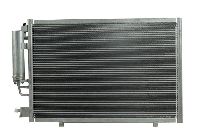 Condensador Automotriz Ford Fiesta 10-13