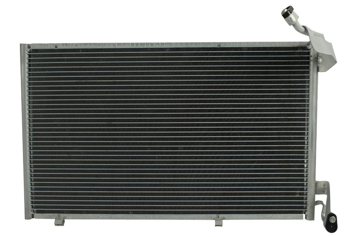 Condensador Automotriz Ford Fiesta ST 14-18