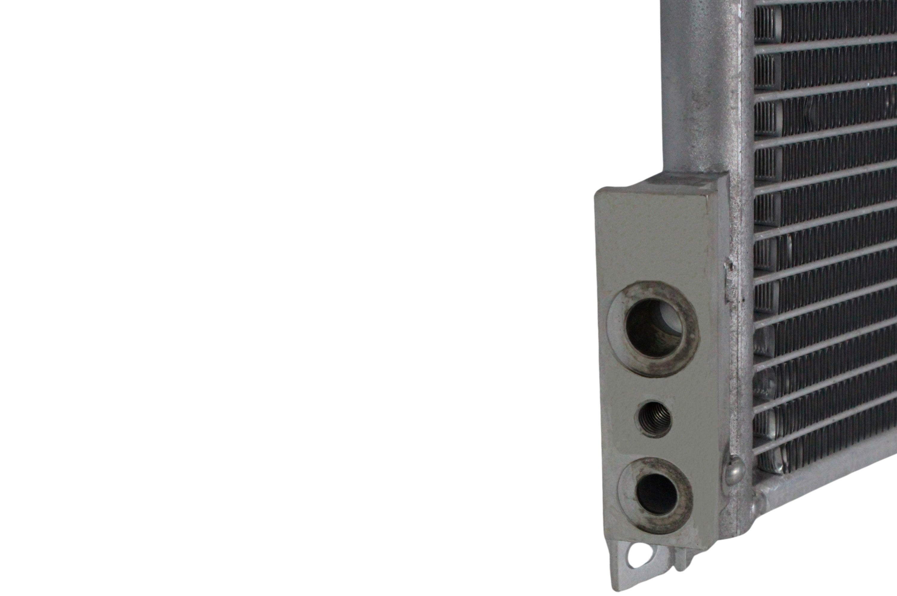 Condensador Automotriz Chevrolet Corsa 06-08