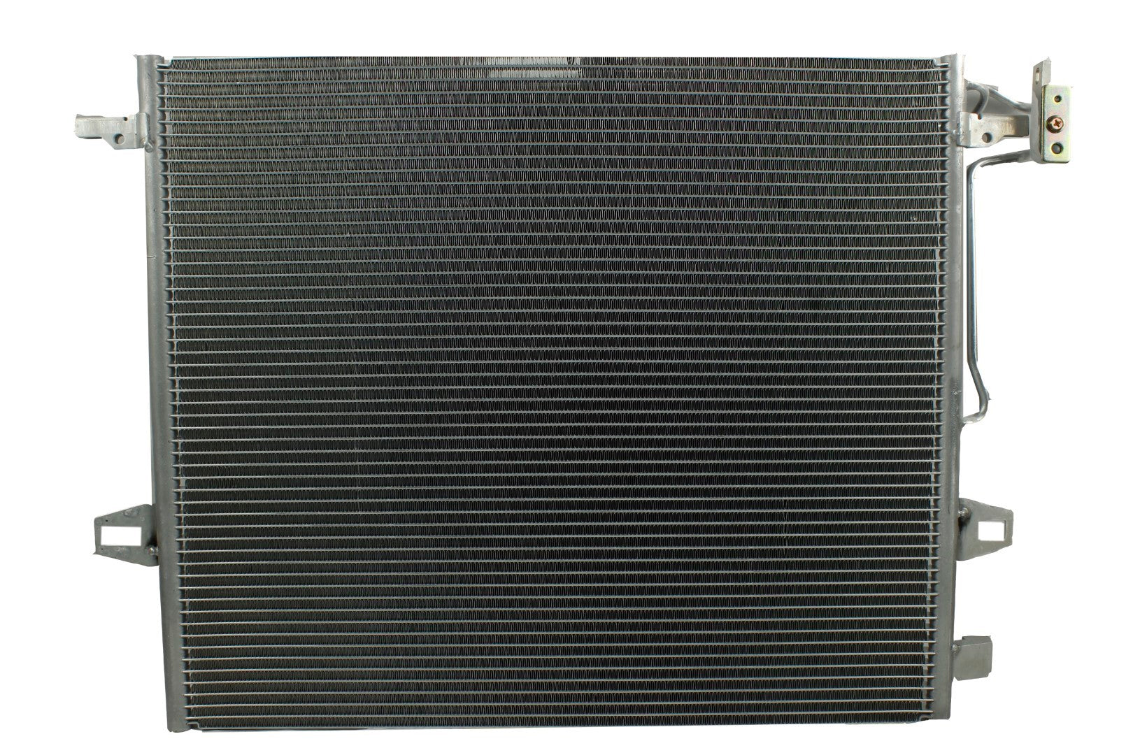 Condensador Automotriz Chevrolet Silverado 16-20 Ancho 23"
