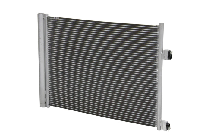 Condensador Automotriz Cadillac CT6 16-20